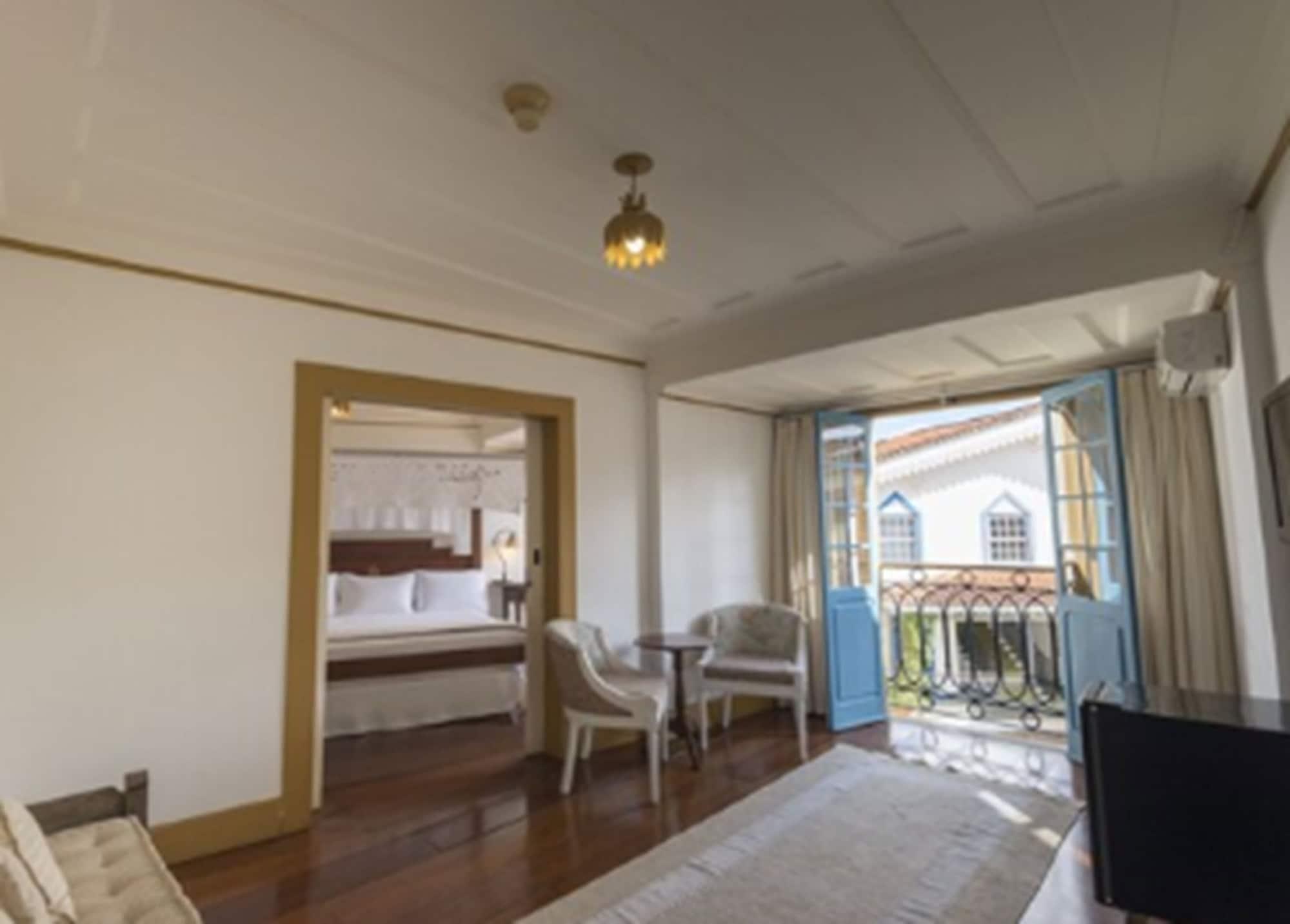 Hotel Solar Do Rosario Ouro Preto  Exterior photo A suite at the hotel